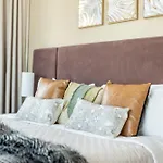 The Smart Concierge - Seven Palm